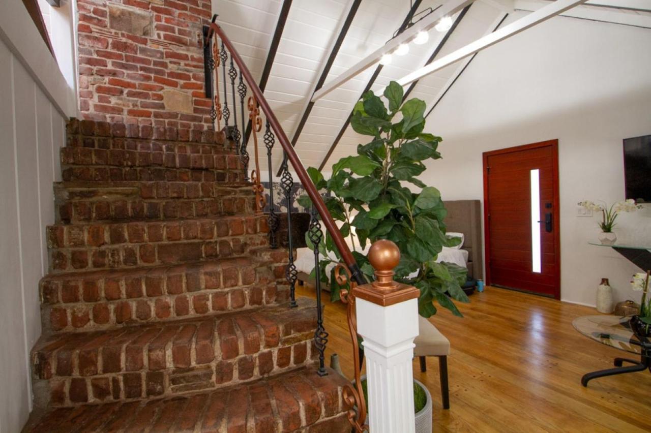 לוס אנג'לס Dreamy Farmhouse In Studio City מראה חיצוני תמונה