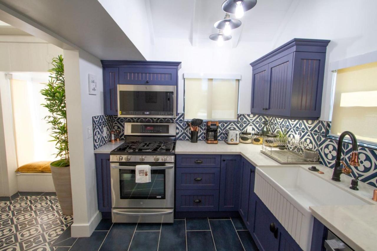 לוס אנג'לס Dreamy Farmhouse In Studio City מראה חיצוני תמונה
